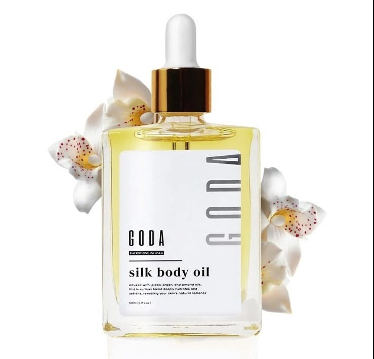 GODA Silk Body Oil – Pheromone-Infused Hydrating Body Oil with Jojoba, Argan & Almond Oil (50ml/1.7fl oz)