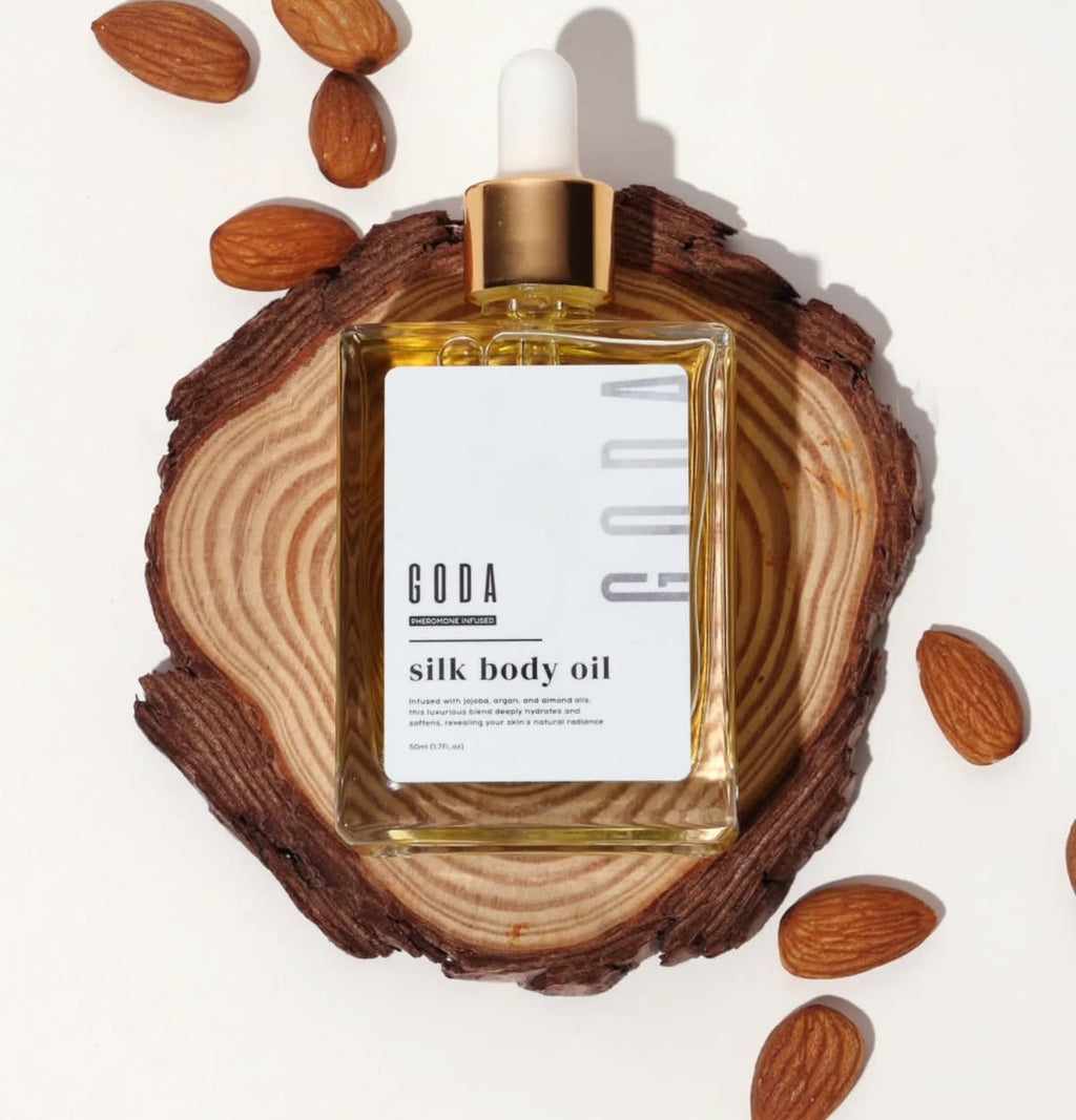 GODA Silk Body Oil – Pheromone-Infused Hydrating Body Oil with Jojoba, Argan & Almond Oil (50ml/1.7fl oz)